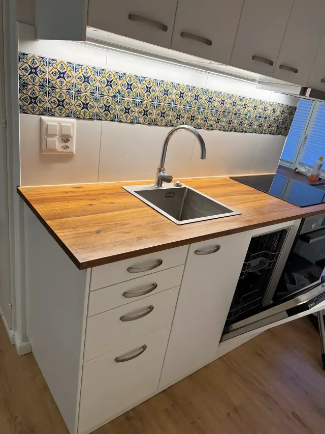 BookNoFees: Appartement calme d'une chambre avec cuisine entièrement équipée – Horn