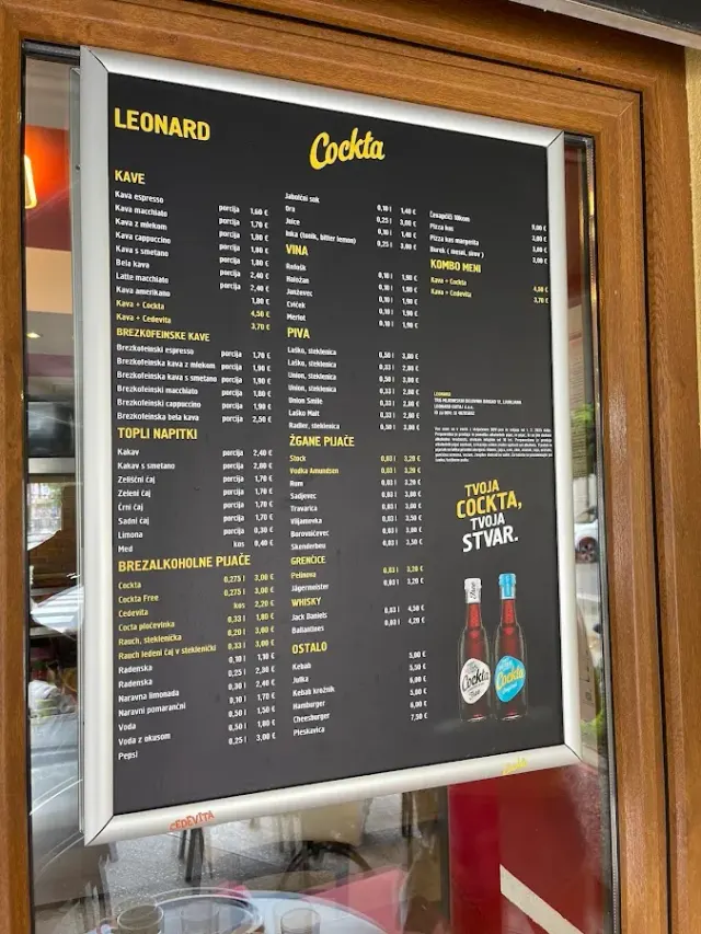 BookNoFees : Café – Kavarna in slaščičarna Leonard – Ljubljana – Café-pâtisserie Leonard, photo n° 2