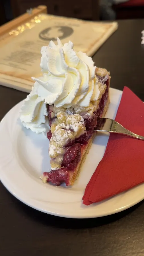 BookNoFees : Restaurant – Cafe Adele – Hattingen – Café Adèle, photo n° 3