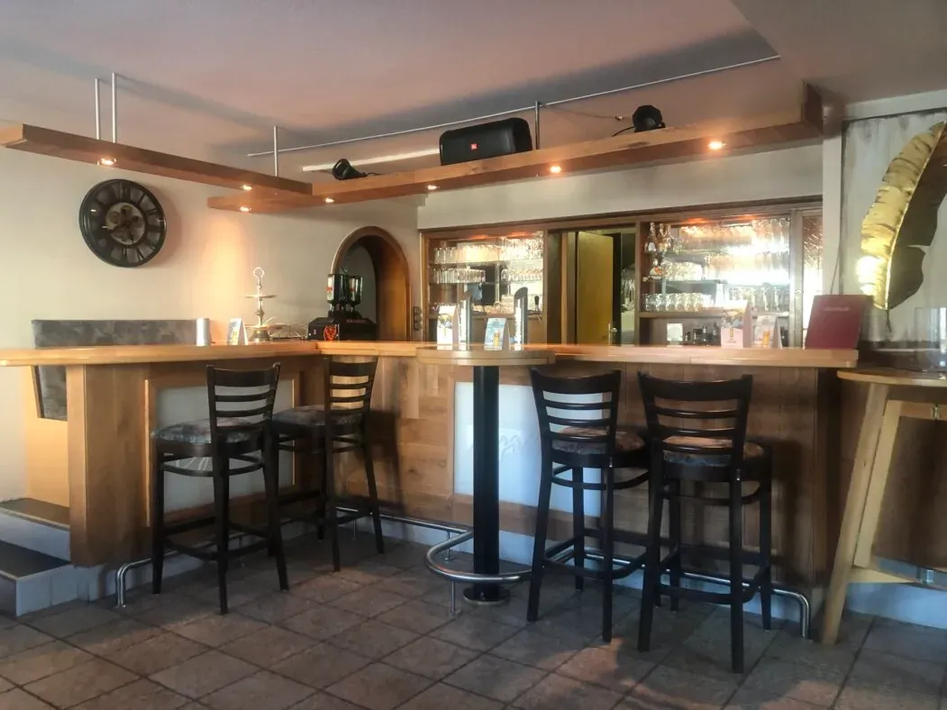 BookNoFees : Restaurant – Wirtshaus Syré – Balve-Garbeck – Auberge Syré, photo n° 1