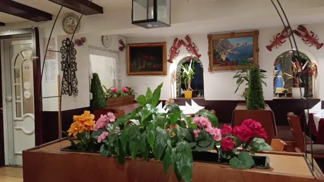 BookNoFees : Restaurant – Bella Napoli Pizzeria – Lüdenscheid – Pizzeria Bella Napoli, photo n° 3