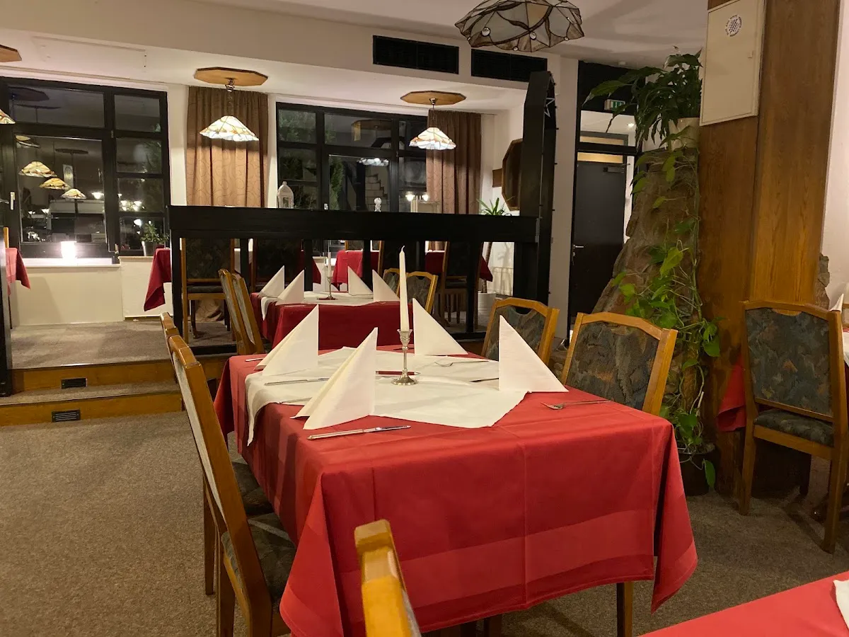 BookNoFees : Restaurant – Adria Restaurant Geseke – Geseke – Restaurant Adria à Geseke, photo n° 1