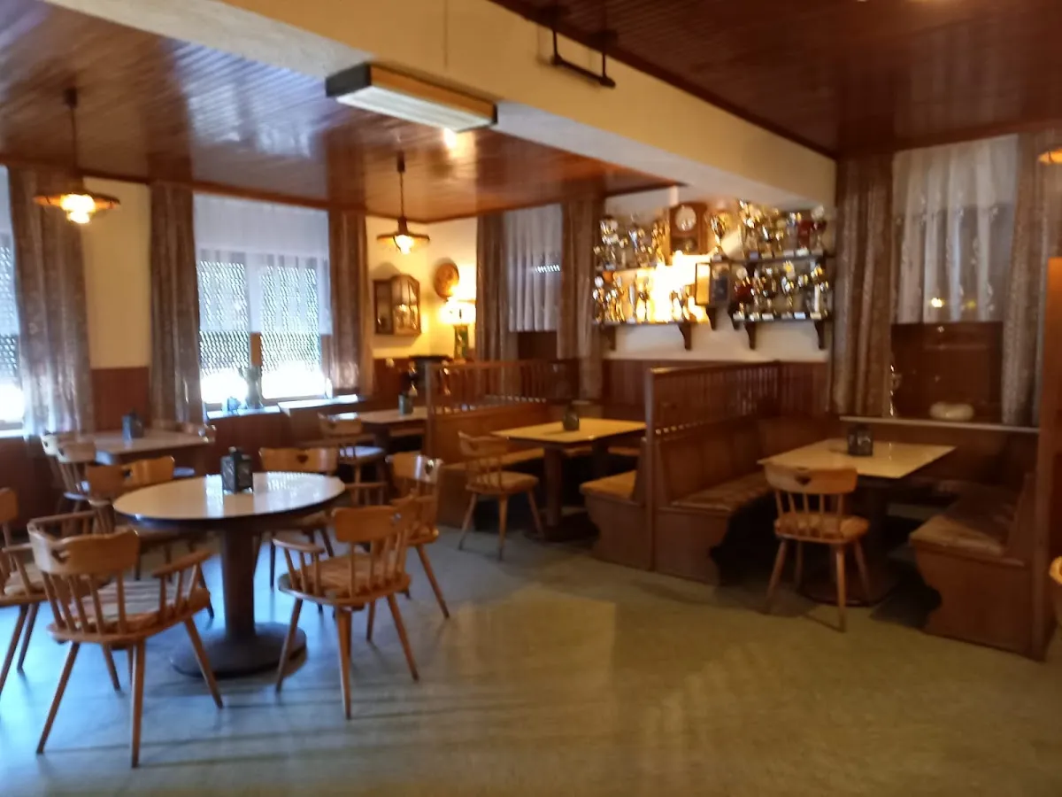 BookNoFees : Restaurant – Gasthof zum Bahnhof – Bad Berleburg – Auberge « Zum Bahnhof », photo n° 1