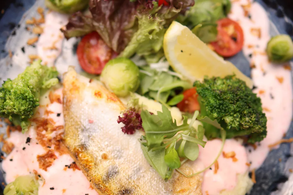 BookNoFees: Photo d’illustration : Poisson grillé